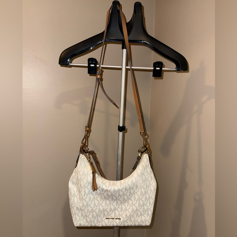 Michael Kors Tan and Cream Shoulder Bag